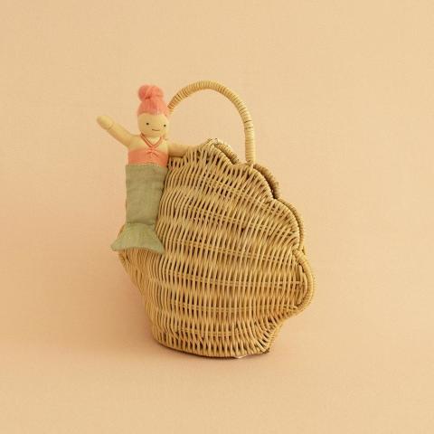 RATTAN SHELL BAG - STRAW